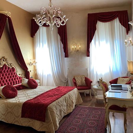 Savoia & Jolanda Hotel Venice Exterior photo