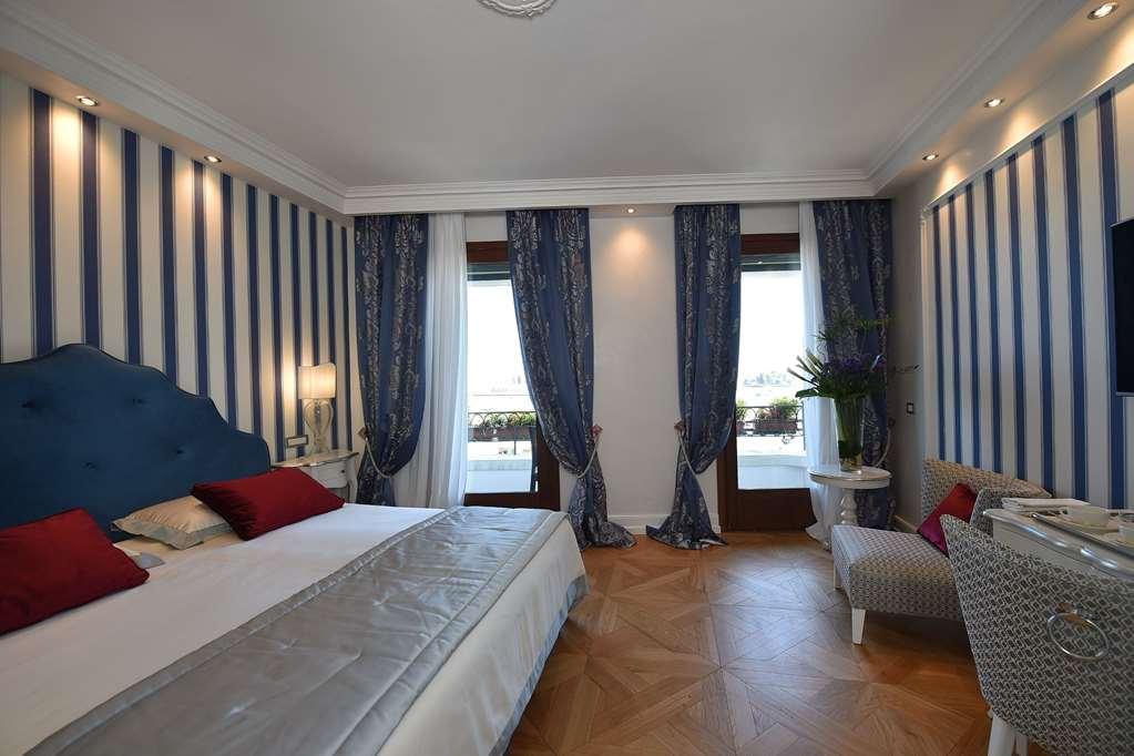 Savoia & Jolanda Hotel Venice Room photo