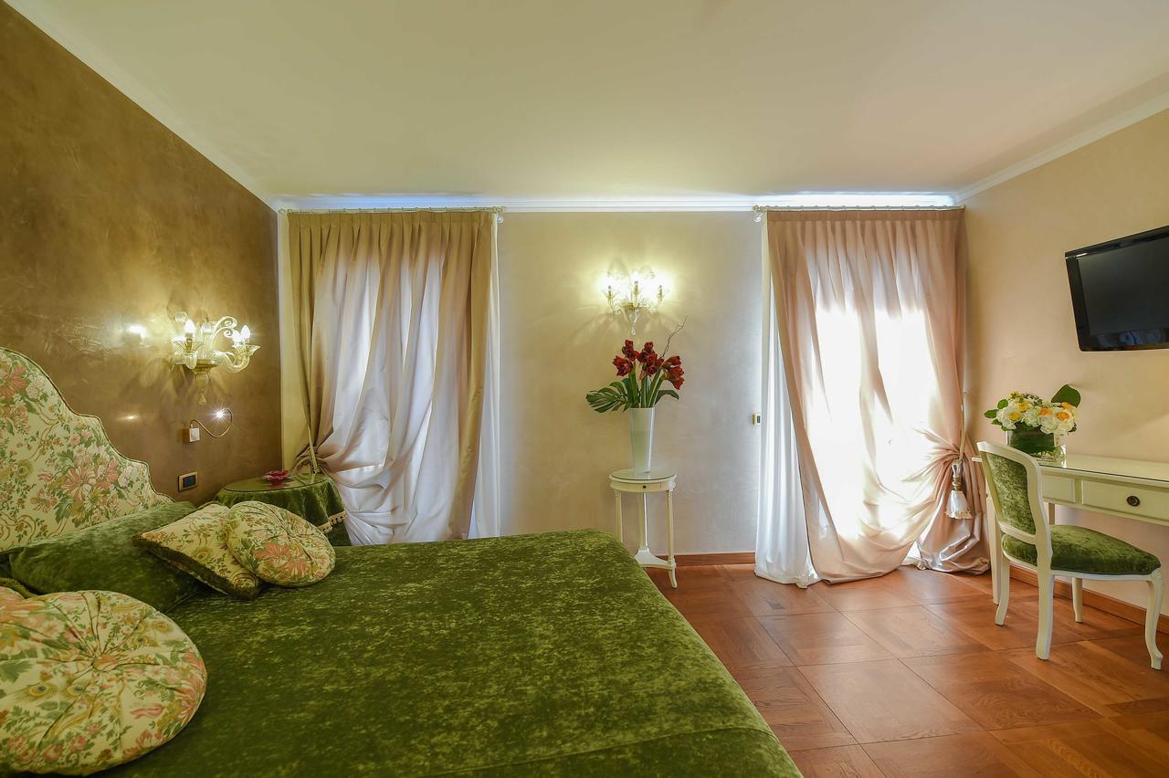 Savoia & Jolanda Hotel Venice Exterior photo
