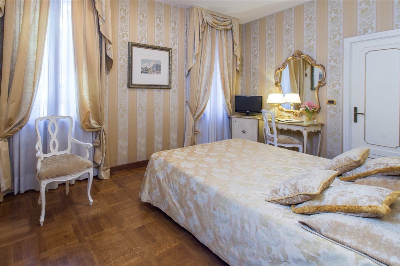 Savoia & Jolanda Hotel Venice Exterior photo