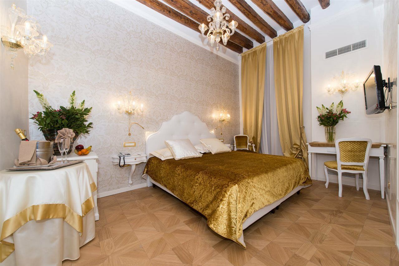 Savoia & Jolanda Hotel Venice Exterior photo